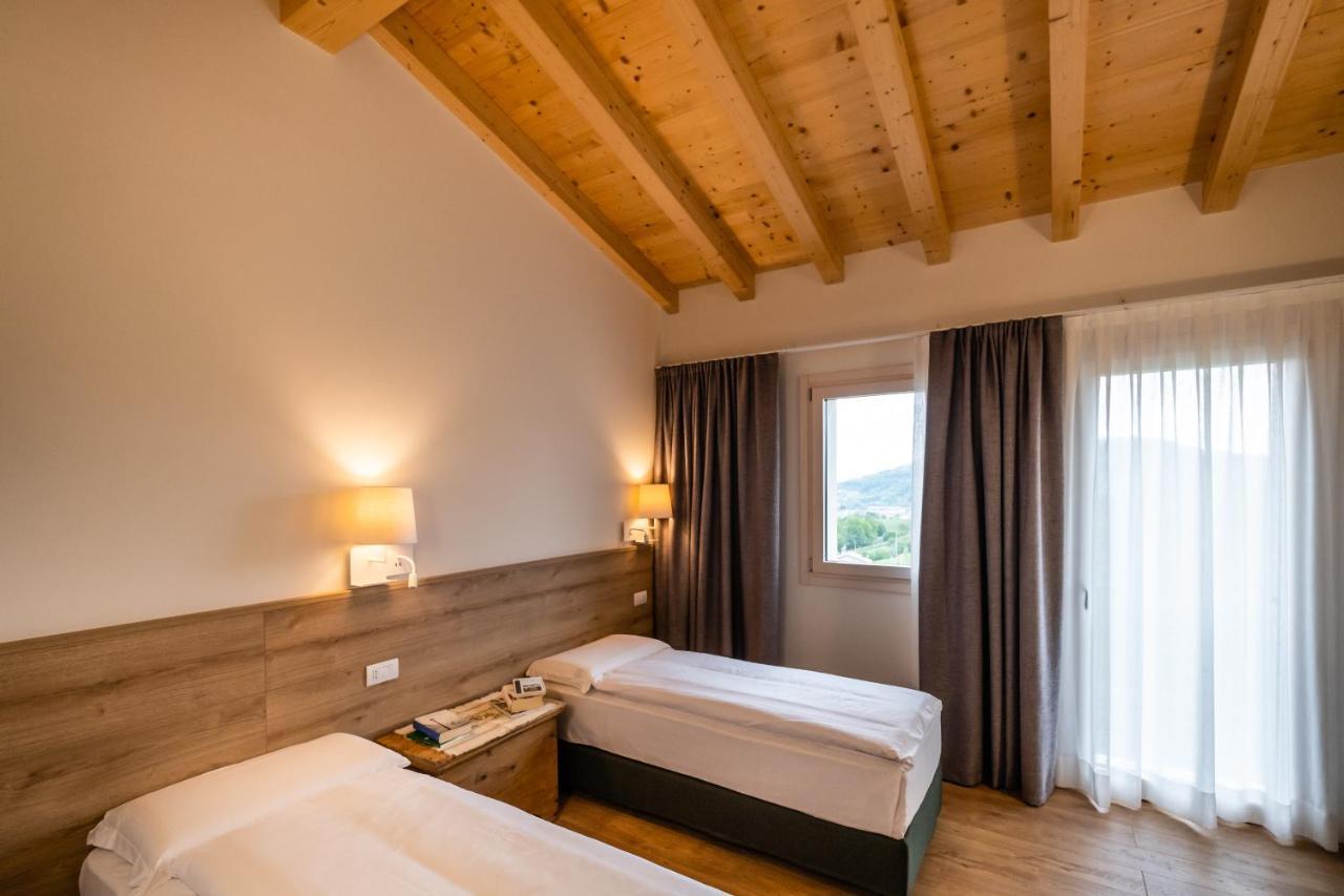 Agriturismo Al Comarel Tarzo ภายนอก รูปภาพ